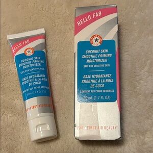 Coconut Skin Smoothie Priming Moisturizer